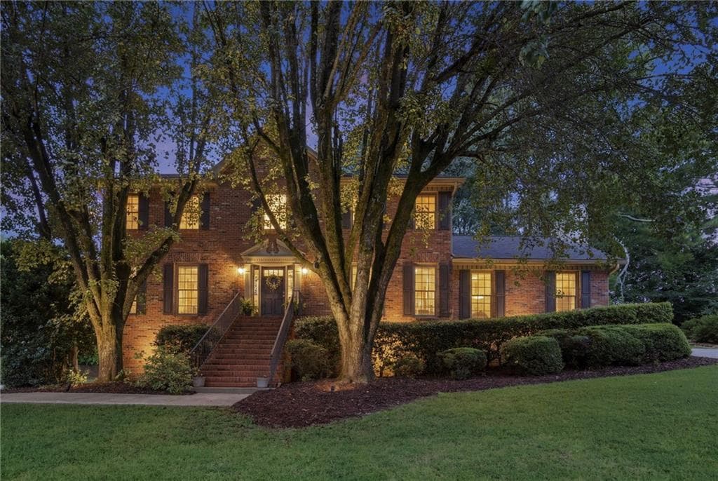 5 bedroom, 4 bathroom, 3,446 sq ft single family residence sold at 4300 Valleycrest Court, Peachtree Corners, GA 30092
