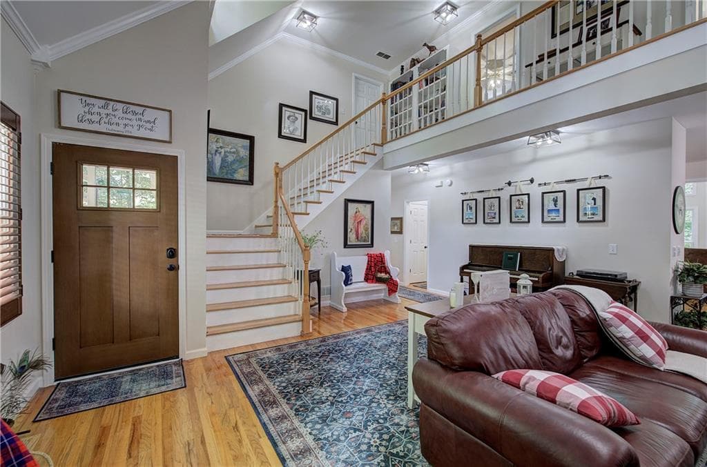 3 bedroom, 4 bathroom, 3,446 sq ft single family residence for sale at 376 Alpine Drive, Jasper, GA 30143 — photo 3