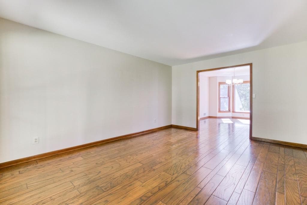5 bedroom, 4 bathroom, 3,476 sq ft single family residence for sale at 3970 Governors Circle, Loganville, GA 30052 — photo 8