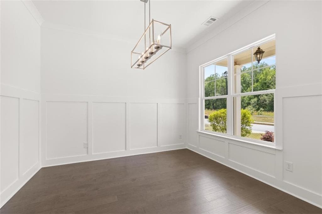 5 bedroom, 4 bathroom, 3,207 sq ft single family residence for sale at 3410 Traditions Way, Jefferson, GA 30549 — photo 5