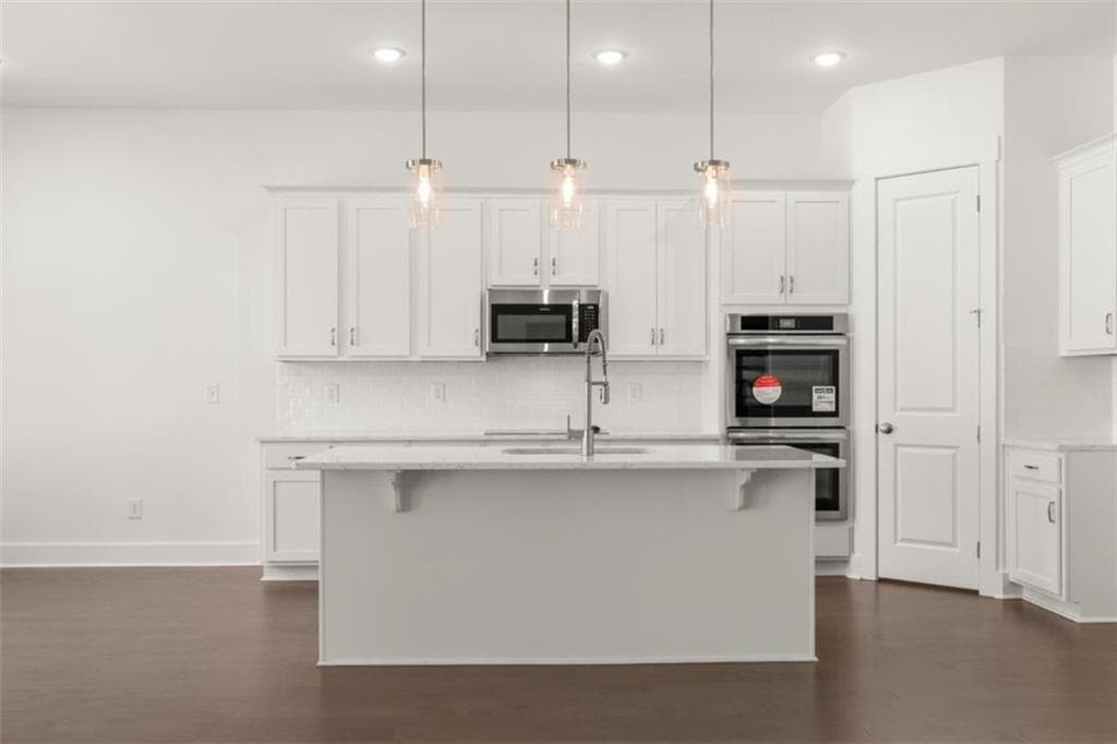 5 bedroom, 4 bathroom, 3,207 sq ft single family residence for sale at 3410 Traditions Way, Jefferson, GA 30549 — photo 8