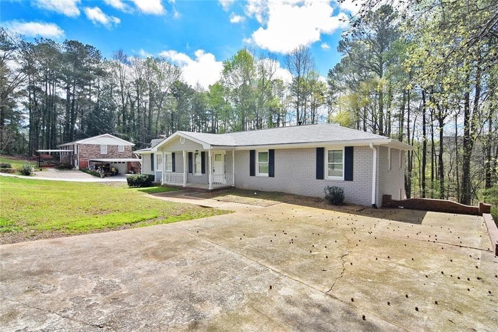 4 bedroom, 2 bathroom, 2,076 sq ft single family residence for rent at 86 Regency Way, Mableton, GA 30126 for $2,000 a month — photo 10