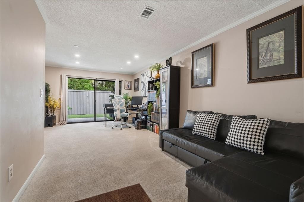 3 bedroom, 3 bathroom, 1,759 sq ft townhouse for sale at 6160 Brookwood Road, Peachtree Corners, GA 30092 — photo 8