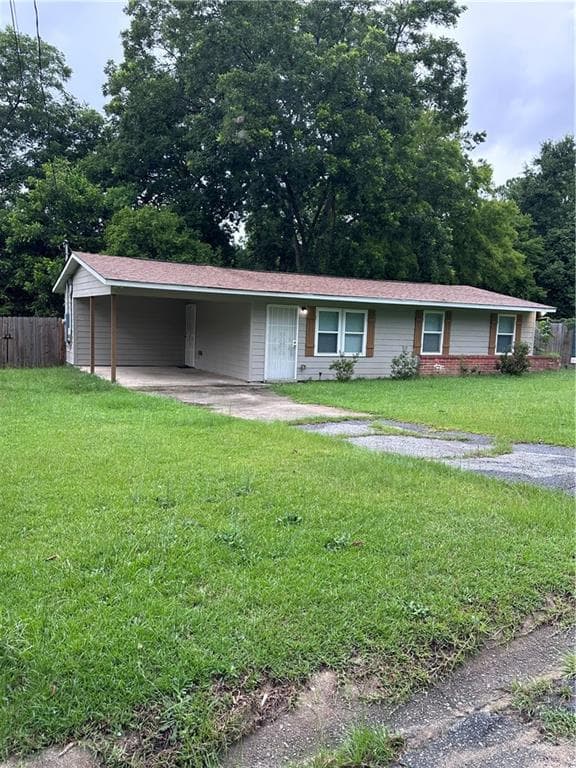 3 bedroom, 1 bathroom, 792 sq ft single family residence for sale at 4315 Elkan Avenue, Macon, GA 31206 — photo 4