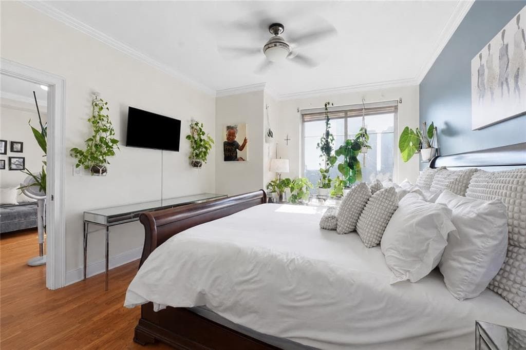 1 bedroom, 1 bathroom, 895 sq ft condominium for sale at 285 Centennial Olympic Park Drive 1107, Atlanta, GA 30313 — photo 4