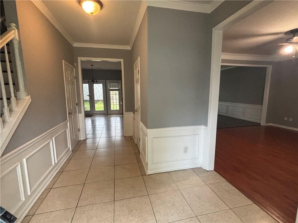 4 bedroom, 3 bathroom, 2,160 sq ft single family residence for sale at 6420 Barwick Lane, Johns Creek, GA 30097 — photo 7