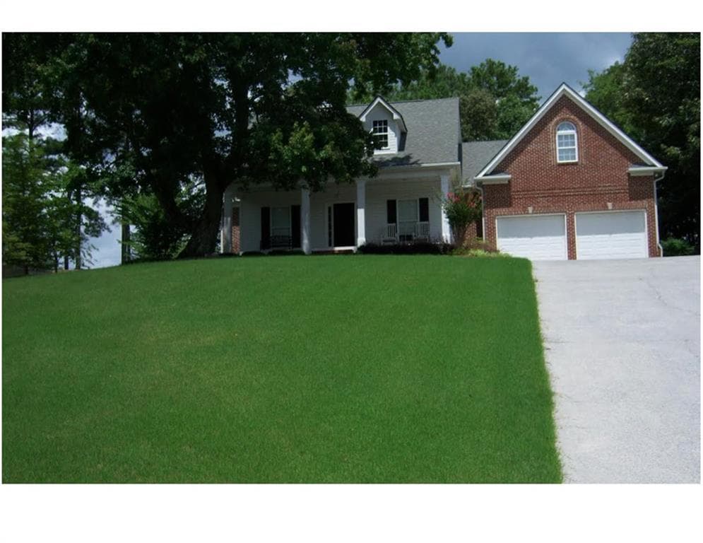 3 bedroom, 2 bathroom, 1,619 sq ft single family residence for sale at 13 Golden Eagle Drive, Adairsville, GA 30103 — photo 2