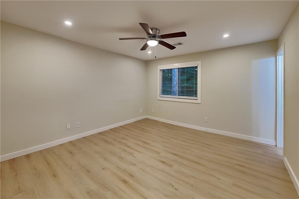 3 bedroom, 2 bathroom, 1,280 sq ft single family residence for rent at 1402 Mountain Overlook Court, Marietta, GA 30066 for $2,095 a month — photo 9