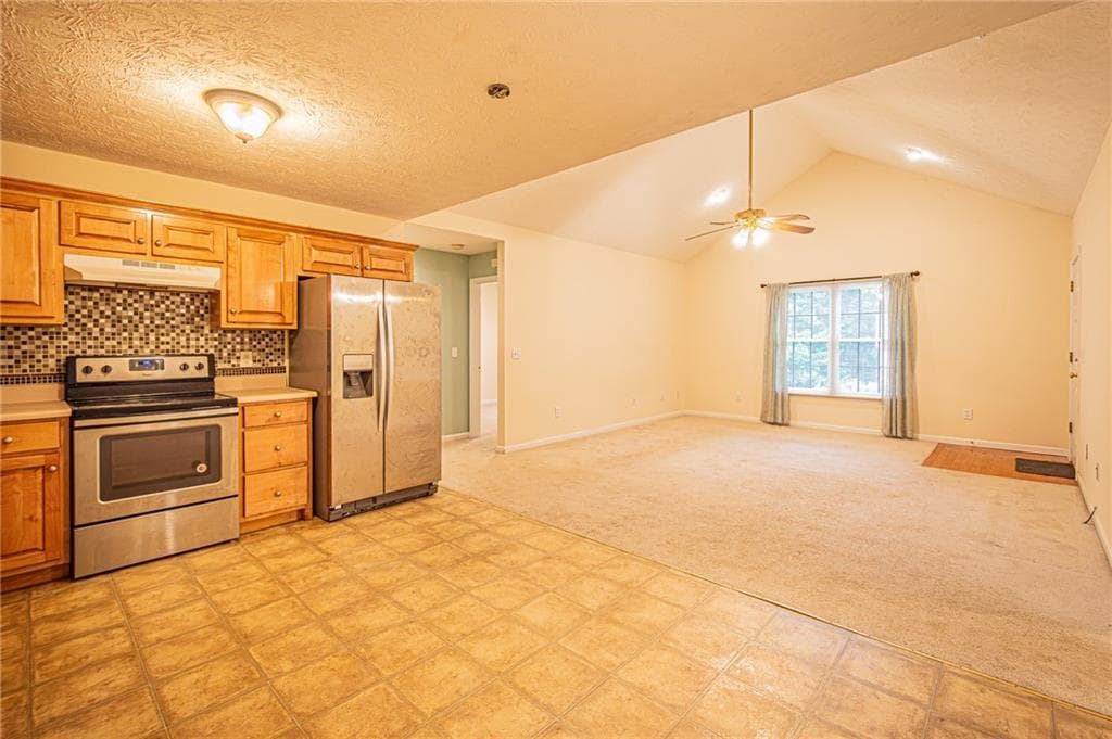 4 bedroom, 3 bathroom, 2,366 sq ft single family residence under contract at 63 Wild Ridge Lane, Dahlonega, GA 30533 — photo 8