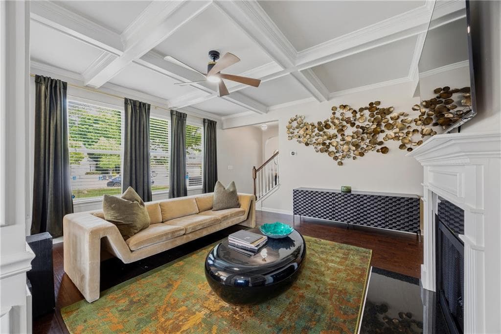 3 bedroom, 3 bathroom townhouse for rent at 4000 Princeton Lakes Pass, Atlanta, GA 30331 for $3,500 a month — photo 6