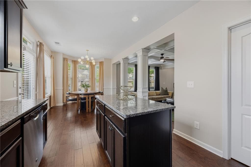 3 bedroom, 3 bathroom townhouse for rent at 4000 Princeton Lakes Pass, Atlanta, GA 30331 for $3,500 a month — photo 10