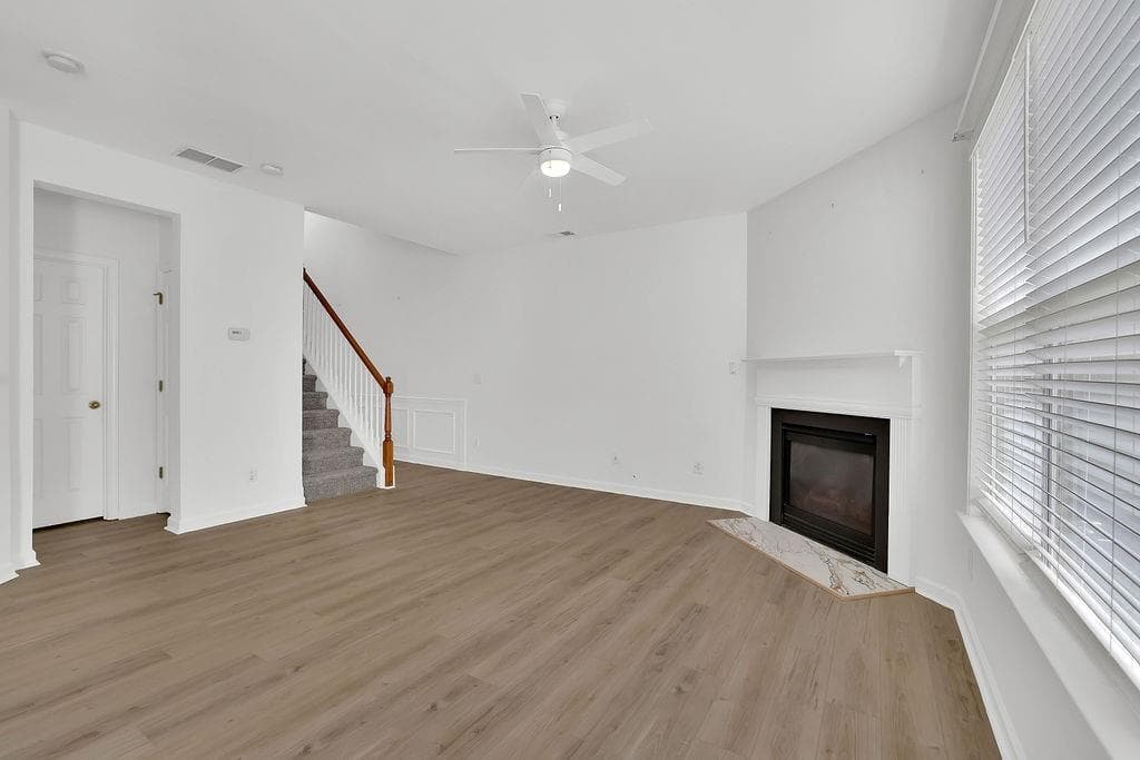 2 bedroom, 3 bathroom, 1,624 sq ft townhouse for sale at 2280 Nottley Drive, Marietta, GA 30066 — photo 10