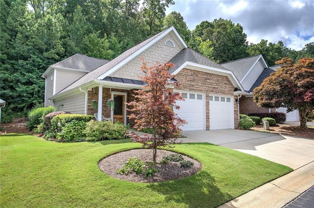 3 bedroom, 2 bathroom, 1,591 sq ft single family residence for sale at 243 Villa Creek Parkway, Canton, GA 30114 — photo 2