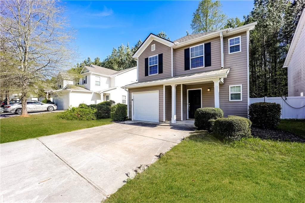 3 bedroom, 2 bathroom, 1,448 sq ft single family residence for rent at 3530 Sable Glen Lane, Atlanta, GA 30349 for $1,905 a month — photo 2