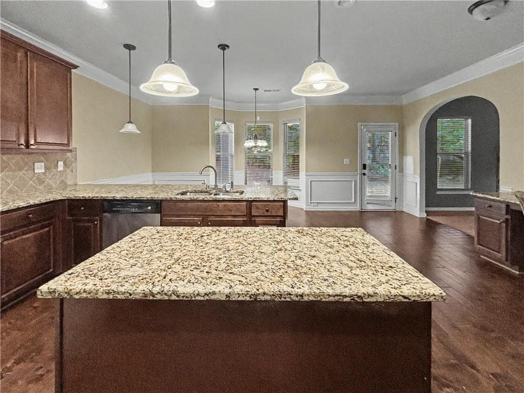 5 bedroom, 4 bathroom, 4,360 sq ft single family residence for sale at 4742 Shire Drive, Lithonia, GA 30038 — photo 10