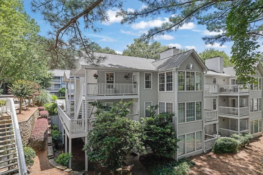 1309 Gettysburg Place 1309, Sandy Springs, GA 30350 — most recent listing photo