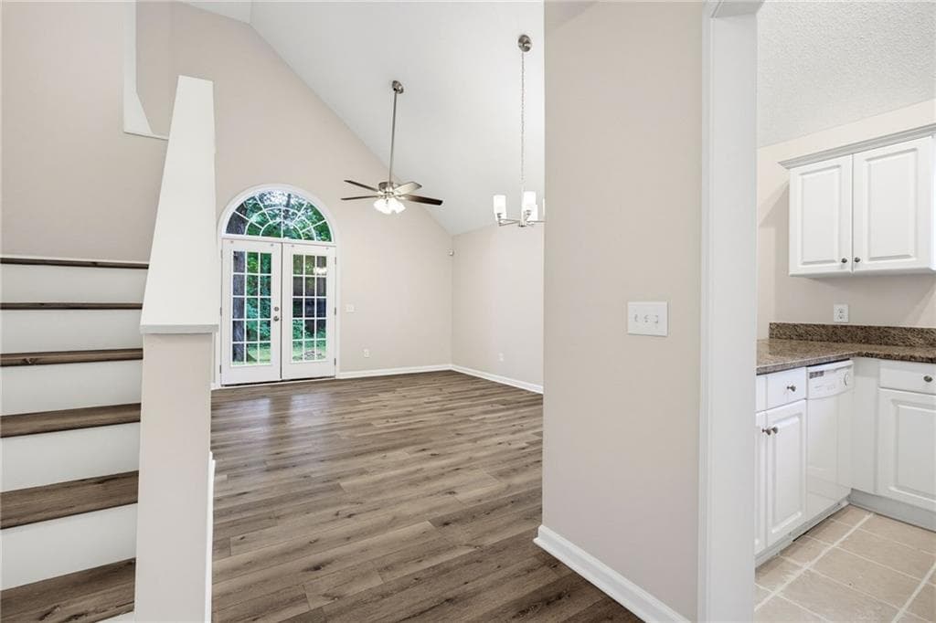 3 bedroom, 3 bathroom, 1,362 sq ft condominium for sale at 4280 Old Cherokee Street, Acworth, GA 30101 — photo 6