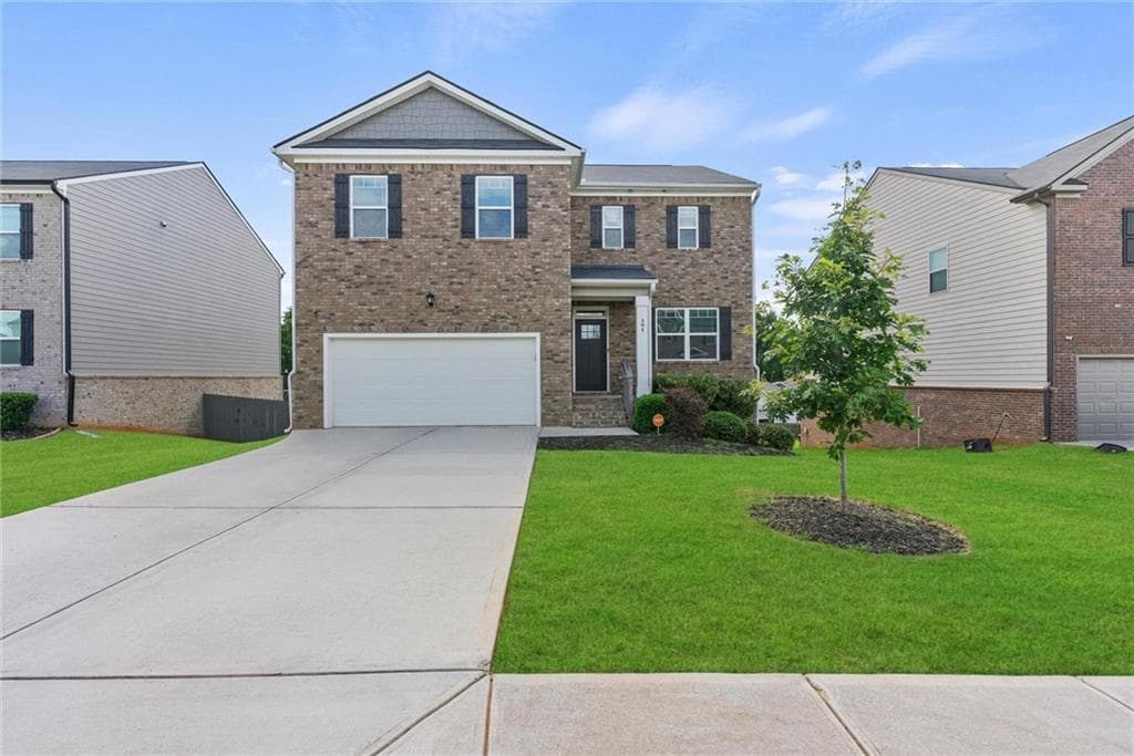 4 bedroom, 3 bathroom, 2,427 sq ft single family residence for sale at 391 Faulkner Street, Stockbridge, GA 30281