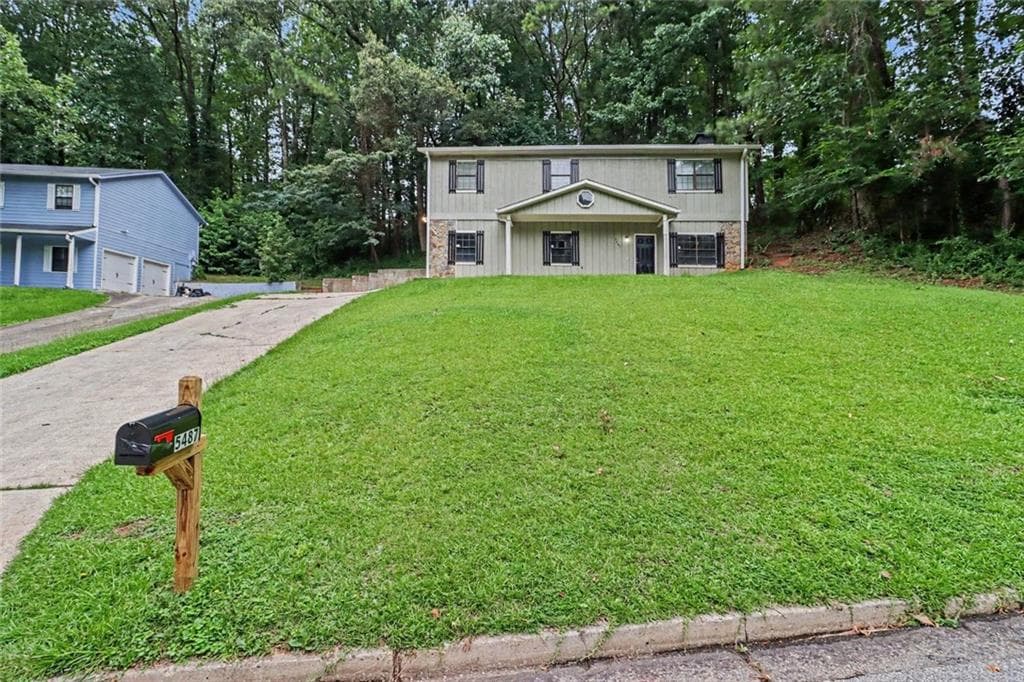 3 bedroom, 2 bathroom, 1,276 sq ft single family residence for sale at 5487 Hall Circle, Union City, GA 30291 — photo 4