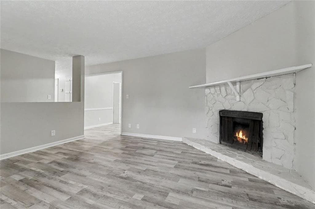 3 bedroom, 2 bathroom, 1,276 sq ft single family residence for sale at 5487 Hall Circle, Union City, GA 30291 — photo 5