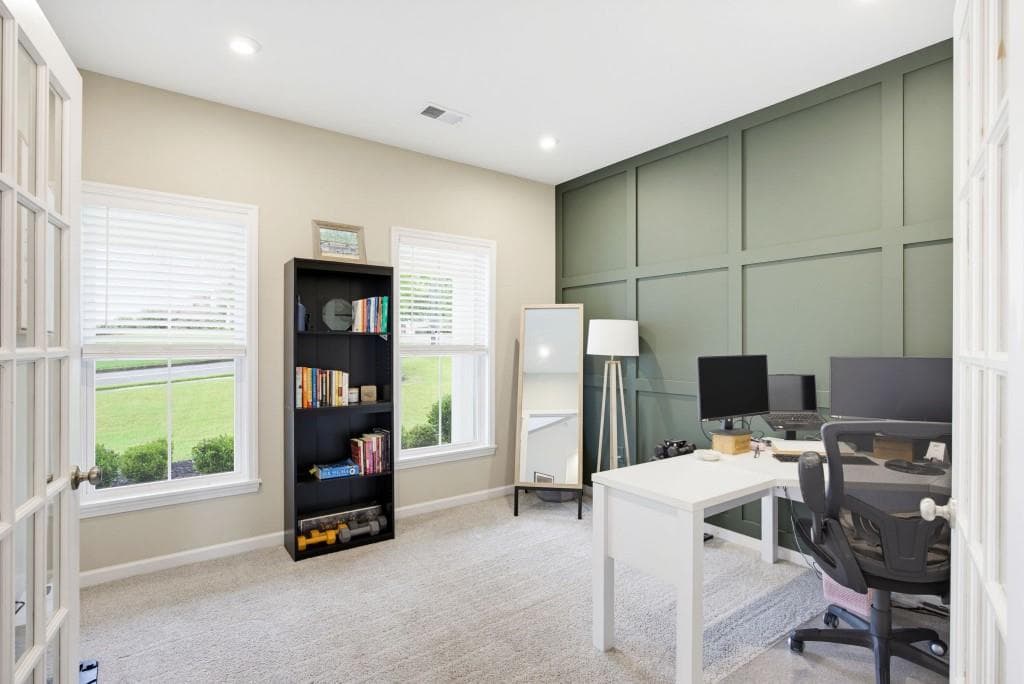 4 bedroom, 3 bathroom, 2,459 sq ft single family residence under contract at 118 Greenbrier Way, Canton, GA 30114 — photo 6
