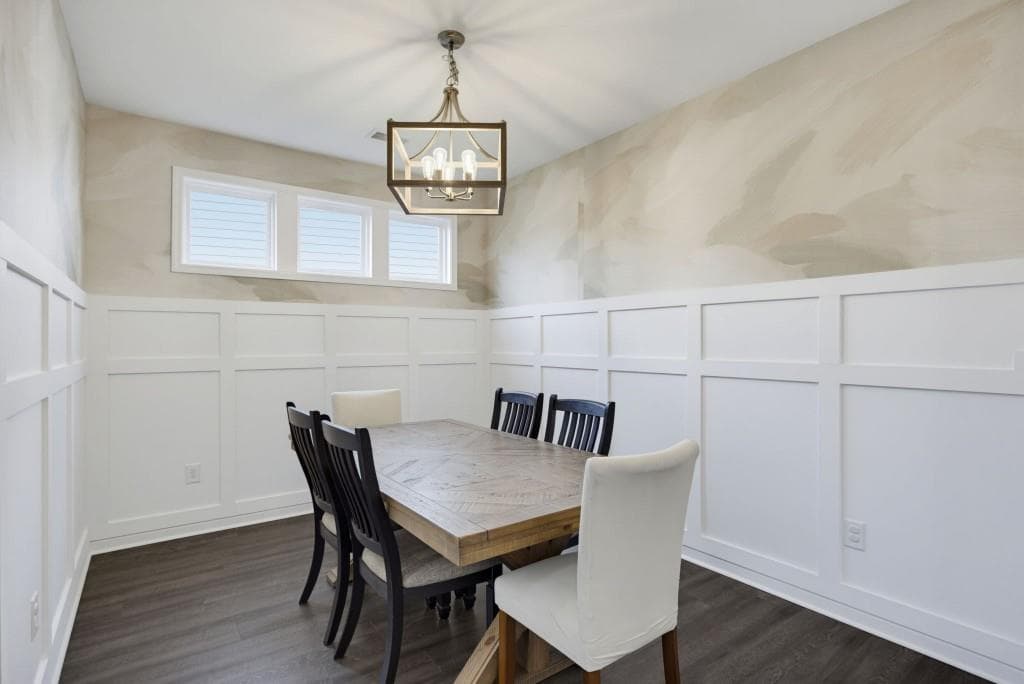4 bedroom, 3 bathroom, 2,459 sq ft single family residence under contract at 118 Greenbrier Way, Canton, GA 30114 — photo 7