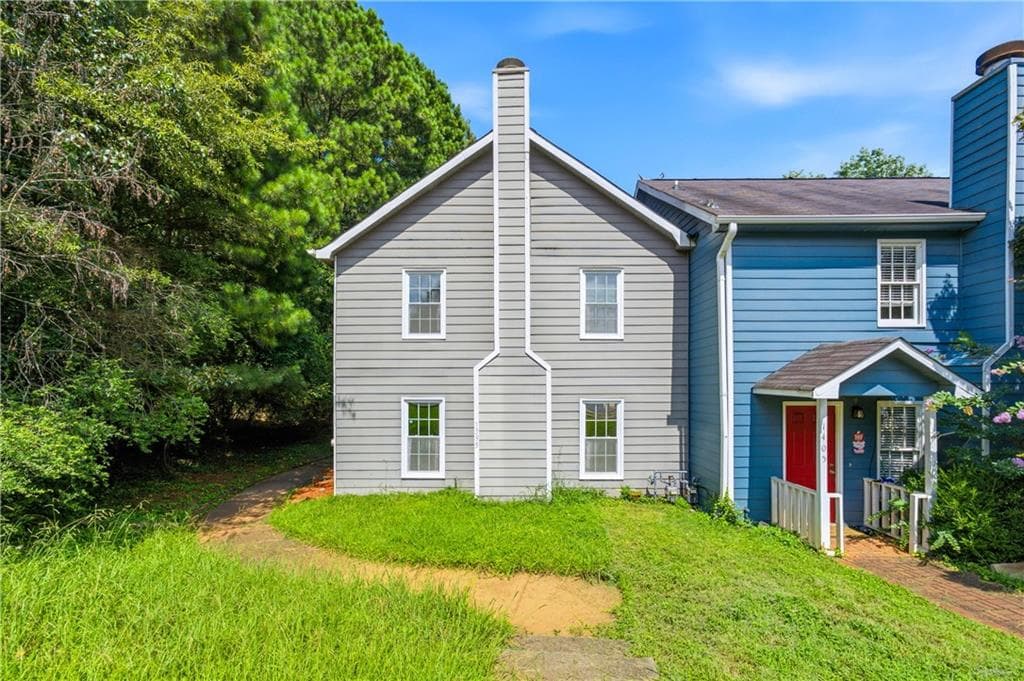 3 bedroom, 3 bathroom, 1,152 sq ft townhouse for sale at 1395 Kennesaw Trace Court, Kennesaw, GA 30144 — photo 2