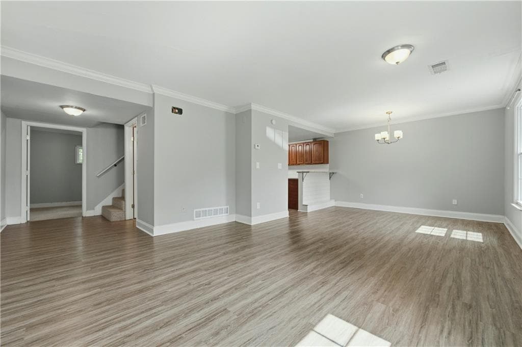 3 bedroom, 3 bathroom, 1,152 sq ft townhouse for sale at 1395 Kennesaw Trace Court, Kennesaw, GA 30144 — photo 6