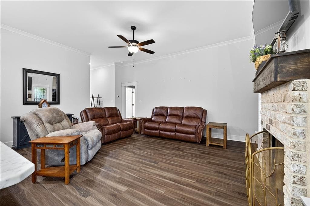 3 bedroom, 2 bathroom, 1,563 sq ft single family residence for sale at 217 Willowbrook Lane, Kathleen, GA 31047 — photo 7