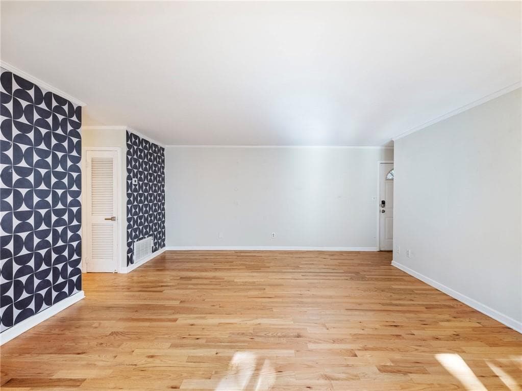 2 bedroom, 2 bathroom, 1,284 sq ft condominium for sale at 346 Carpenter Drive 72, Atlanta, GA 30328 — photo 4