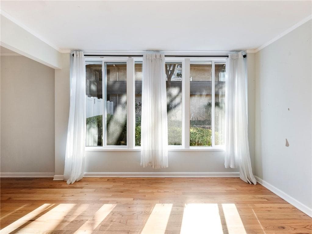 2 bedroom, 2 bathroom, 1,284 sq ft condominium for sale at 346 Carpenter Drive 72, Atlanta, GA 30328 — photo 5