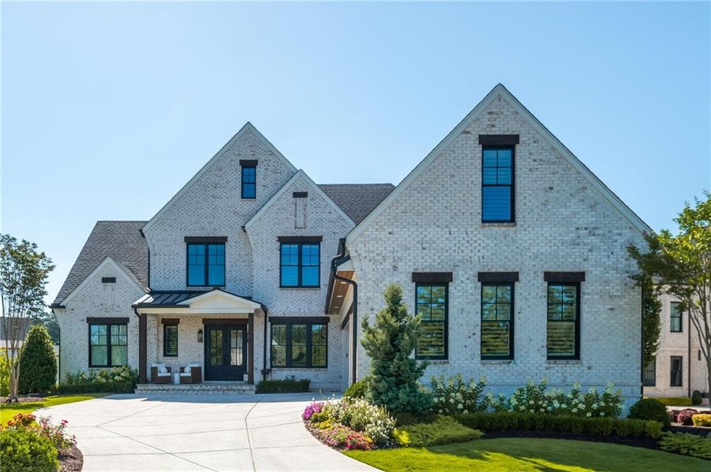 5 bedroom, 6 bathroom, 6,460 sq ft single family residence for sale at 4030 Cottage Park Court, Alpharetta, GA 30004