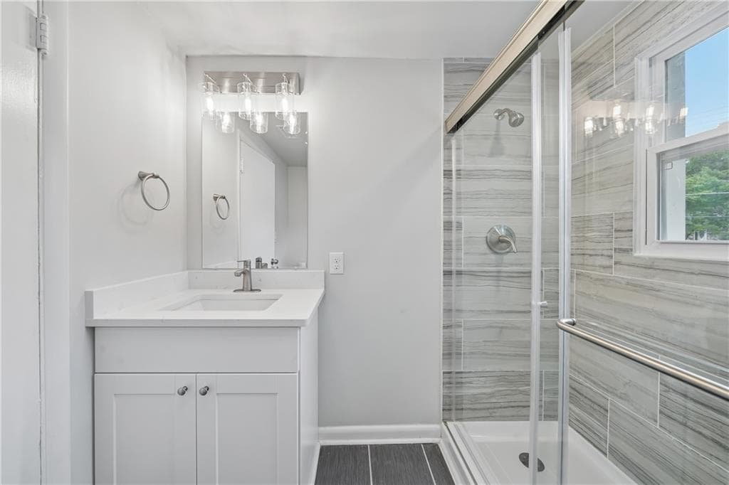 4 bedroom, 2 bathroom, 1,859 sq ft single family residence under contract at 6771 Kull Drive, Lithia Springs, GA 30122 — photo 7