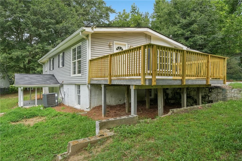 4 bedroom, 2 bathroom, 1,859 sq ft single family residence under contract at 6771 Kull Drive, Lithia Springs, GA 30122 — photo 9