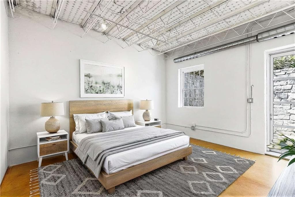 2 bedroom, 2 bathroom, 2,304 sq ft condominium under contract at 1933 Mclendon Avenue B, Atlanta, GA 30307 — photo 7