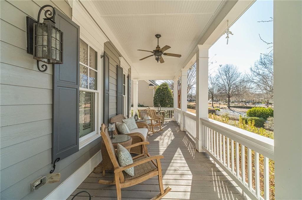 5 bedroom, 5 bathroom, 5,072 sq ft single family residence for sale at 411 Tralee Court, Statham, GA 30666 — photo 3