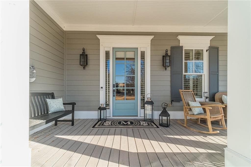 5 bedroom, 5 bathroom, 5,072 sq ft single family residence for sale at 411 Tralee Court, Statham, GA 30666 — photo 4