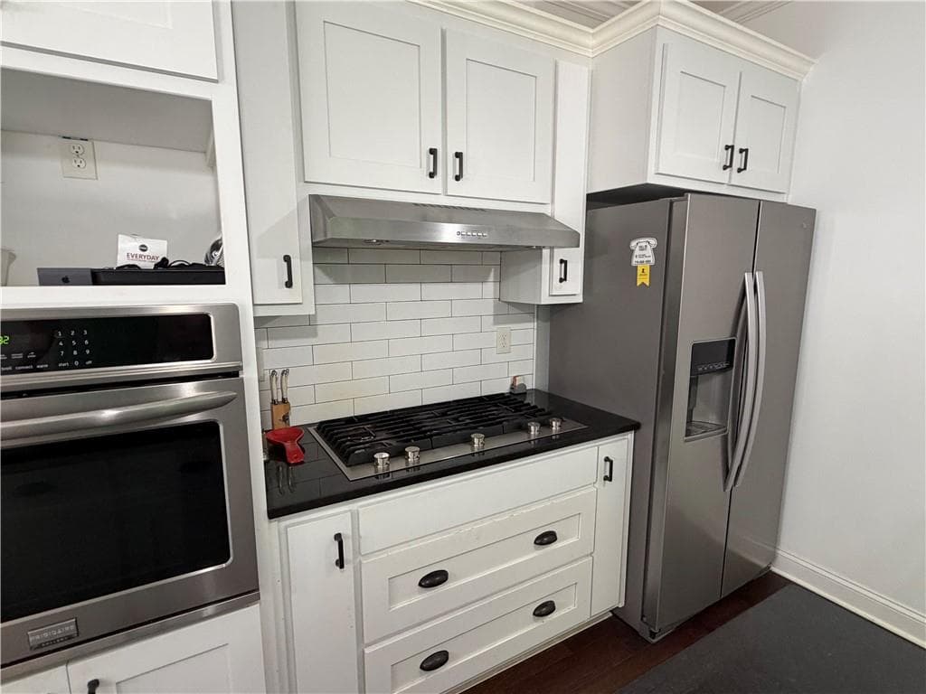 3 bedroom, 3 bathroom, 1,880 sq ft single family residence for sale at 2400 Buford Dam Road, Buford, GA 30518 — photo 8