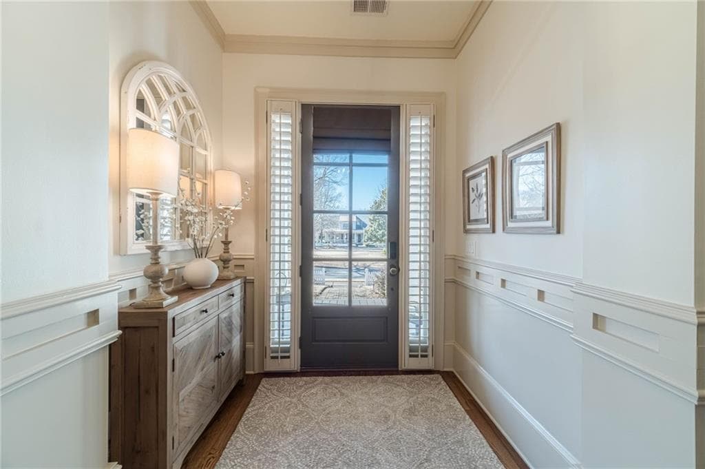 5 bedroom, 5 bathroom, 5,072 sq ft single family residence for sale at 411 Tralee Court, Statham, GA 30666 — photo 6