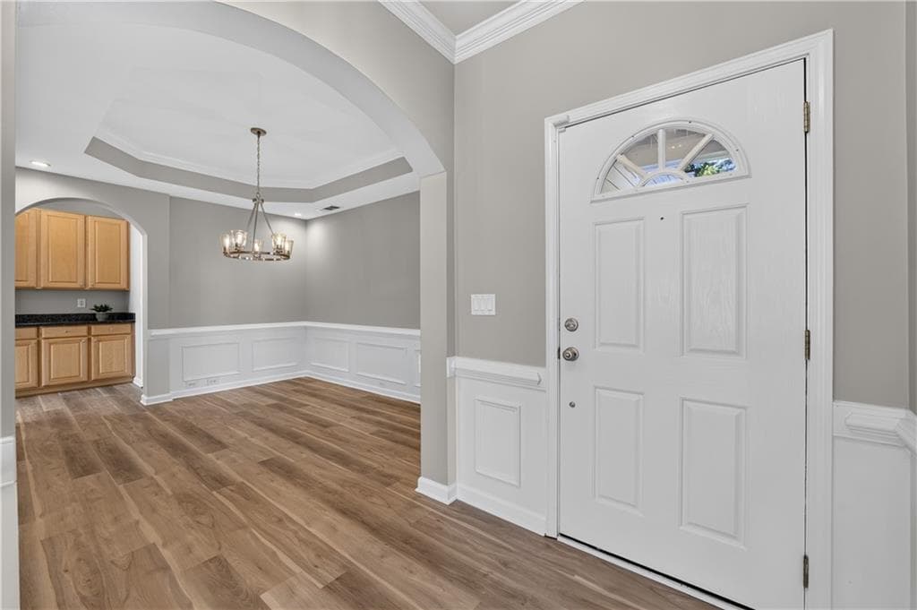 5 bedroom, 4 bathroom, 2,586 sq ft single family residence under contract at 2635 Niblick Way, Duluth, GA 30097 — photo 2