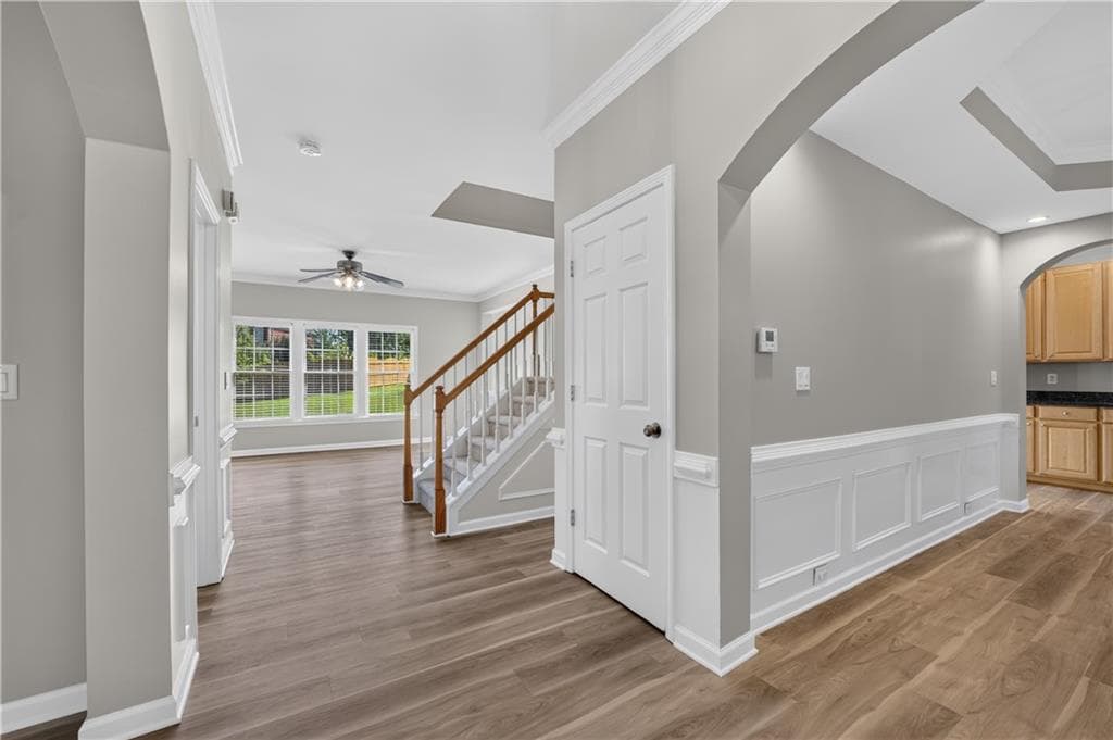 5 bedroom, 4 bathroom, 2,586 sq ft single family residence under contract at 2635 Niblick Way, Duluth, GA 30097 — photo 3