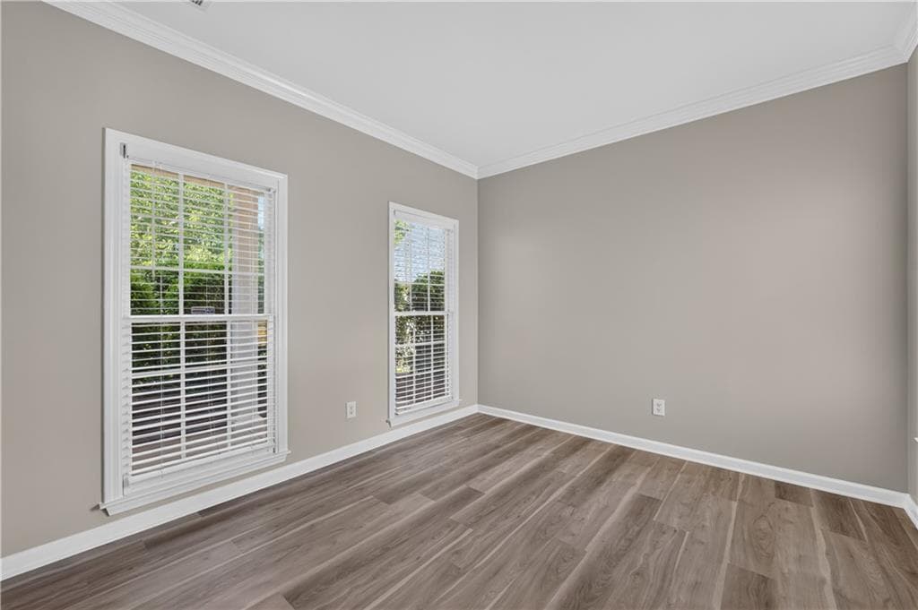 5 bedroom, 4 bathroom, 2,586 sq ft single family residence under contract at 2635 Niblick Way, Duluth, GA 30097 — photo 4