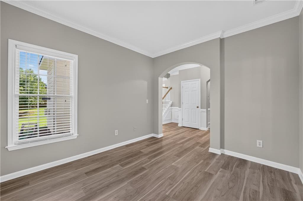 5 bedroom, 4 bathroom, 2,586 sq ft single family residence under contract at 2635 Niblick Way, Duluth, GA 30097 — photo 5