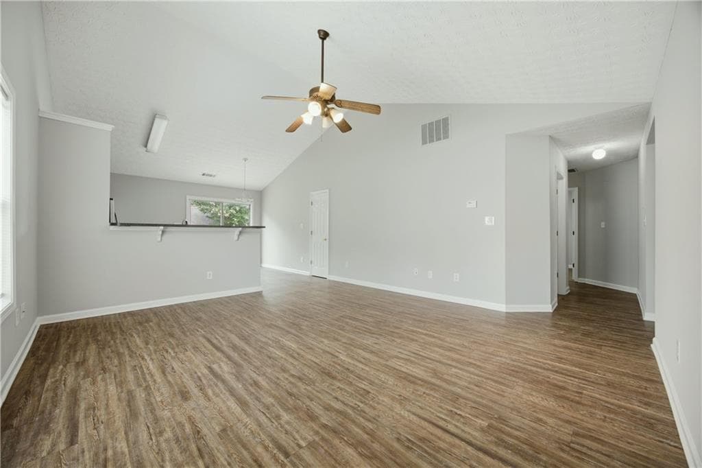 3 bedroom, 2 bathroom, 1,298 sq ft single family residence for rent at 1002 Pine Isle Court, Buford, GA 30518 for $2,100 a month — photo 2