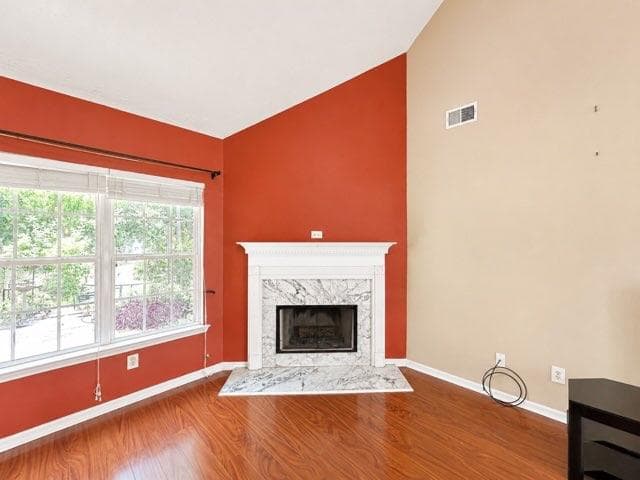 3 bedroom, 2 bathroom, 1,521 sq ft single family residence for sale at 4662 Huff Park Court, Snellville, GA 30039 — photo 3