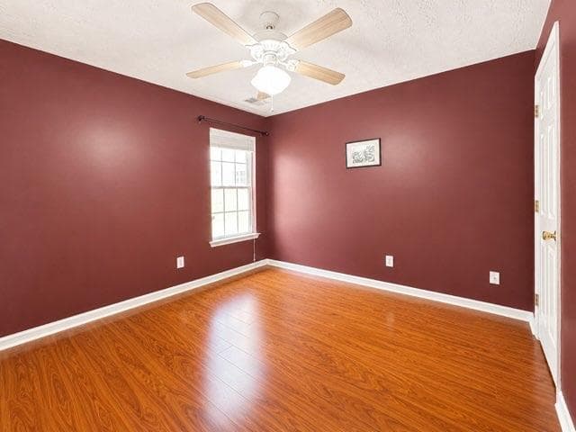 3 bedroom, 2 bathroom, 1,521 sq ft single family residence for sale at 4662 Huff Park Court, Snellville, GA 30039 — photo 7