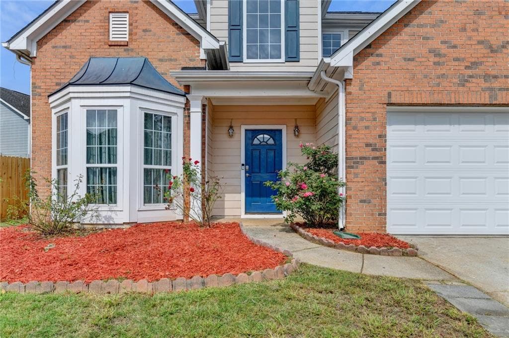3 bedroom, 3 bathroom, 2,285 sq ft single family residence for sale at 720 Goldenrod Way, Norcross, GA 30093 — photo 3