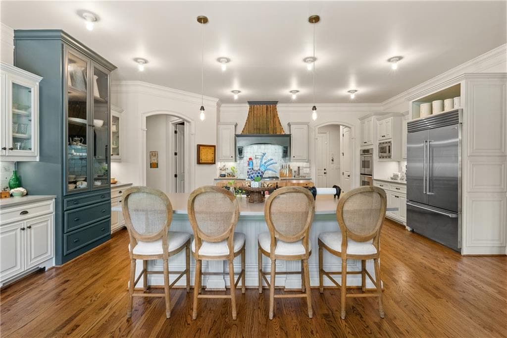 6 bedroom, 6 bathroom, 7,834 sq ft single family residence for sale at 3080 Creek Tree Lane, Cumming, GA 30041 — photo 5