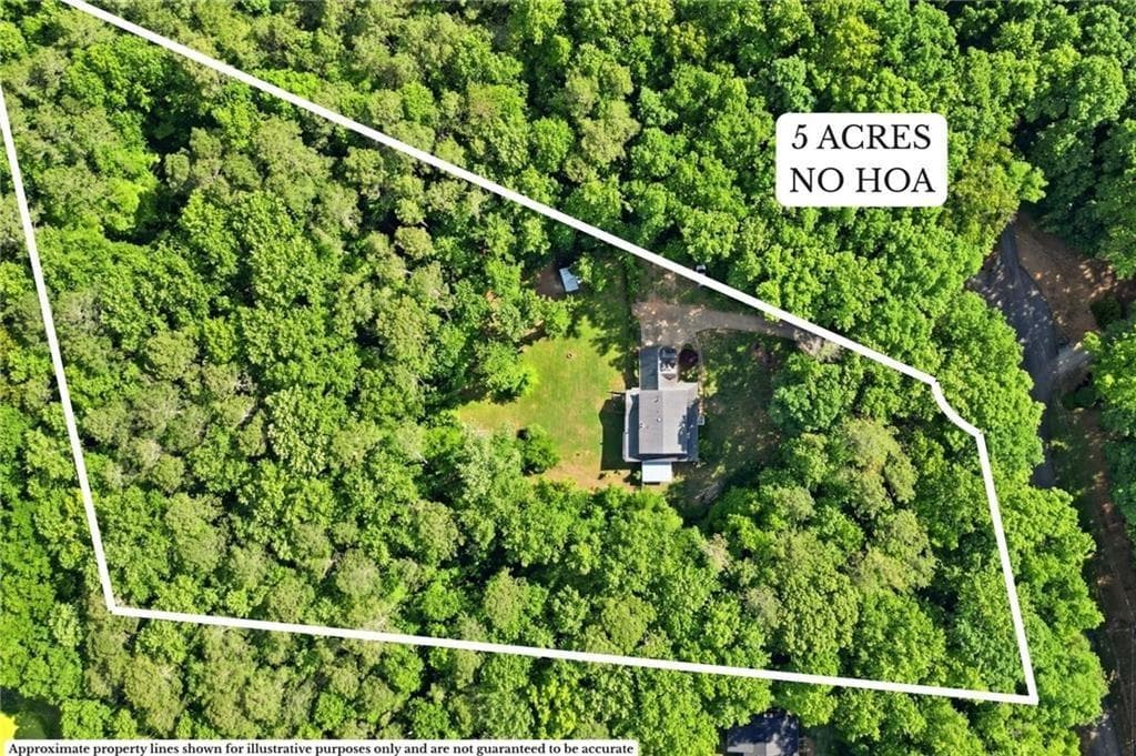 5 bedroom, 4 bathroom, 4,614 sq ft single family residence under contract at 483 Martinique Trace, Canton, GA 30115 — photo 3