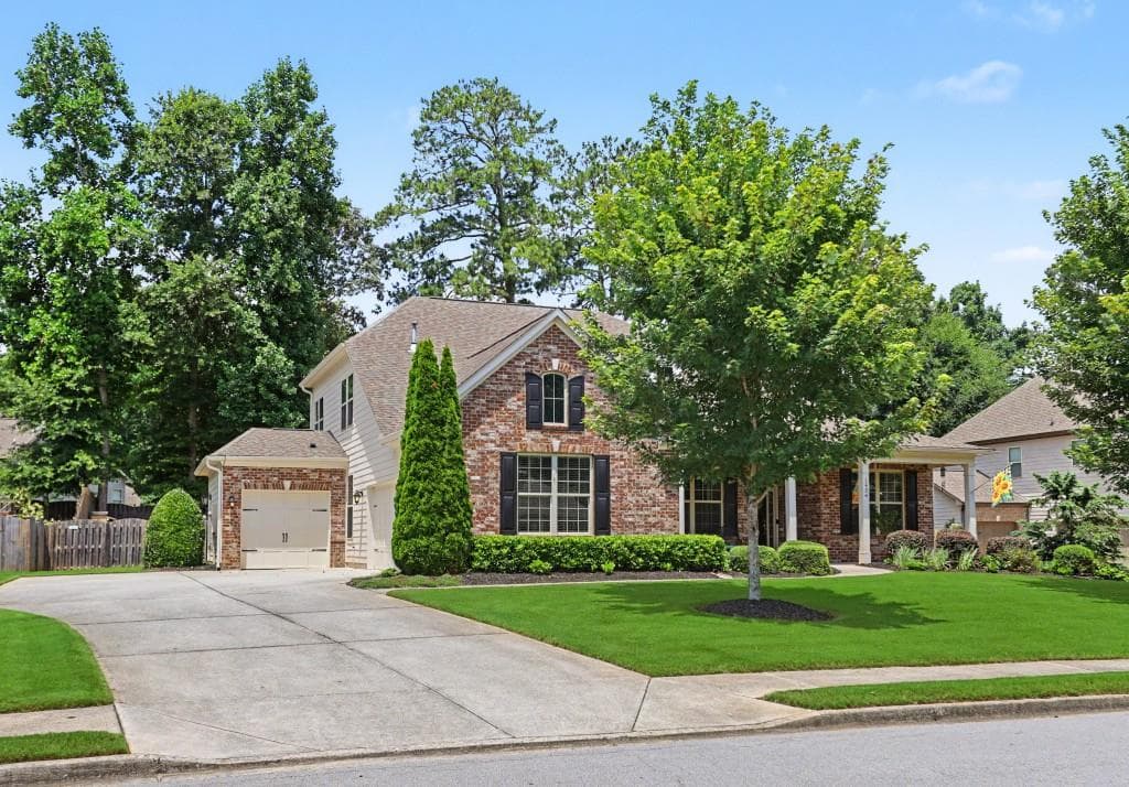 4 bedroom, 4 bathroom, 3,068 sq ft single family residence for sale at 1434 Highland Wood Court, Auburn, GA 30011 — photo 3